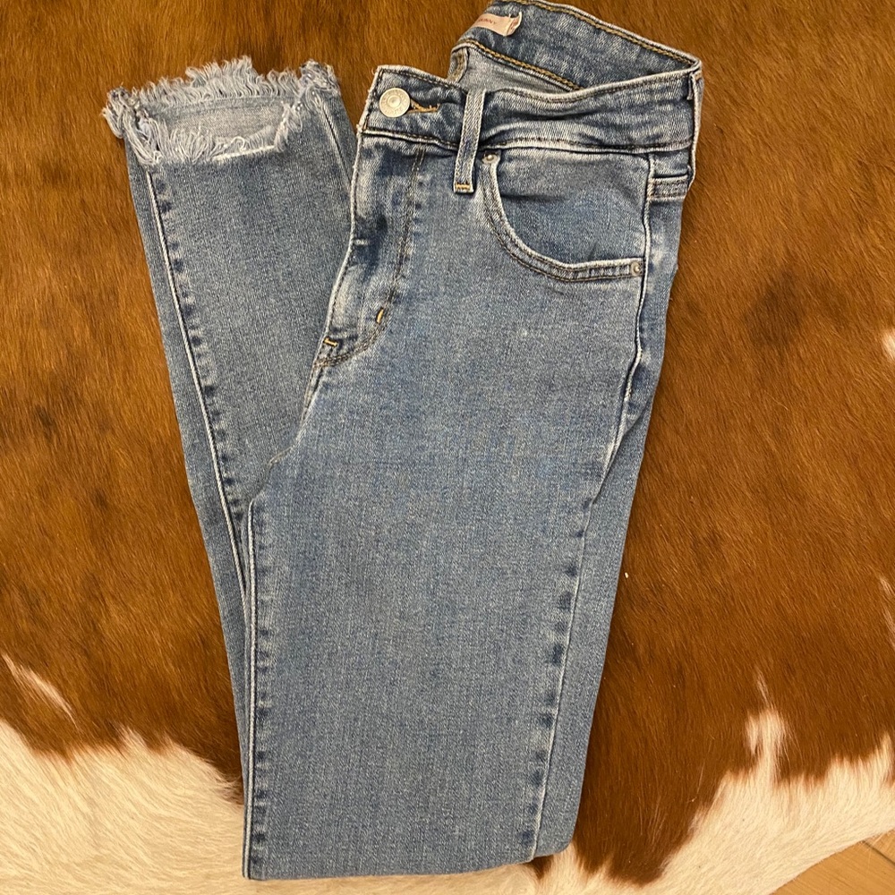 Levis 721 high rise jeans